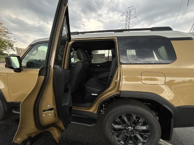 2027 Toyota Land Cruiser Base
