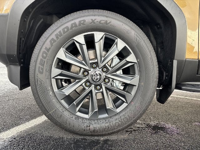 2027 Toyota Land Cruiser Base