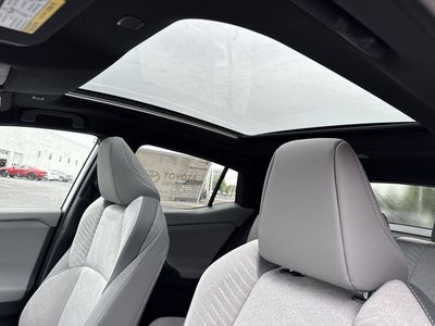 2026 Toyota C-HR XSE