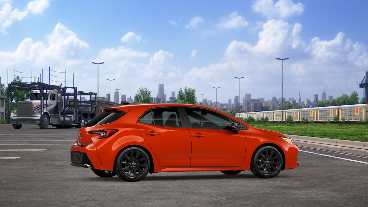 2026 Toyota Corolla Hatchback XSE